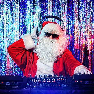 "Елка в стиле "Диско с Санта Клаусом" новогодняя дискотека для школьников